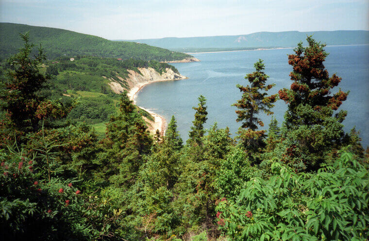 The Cape Breton Island Cliff-House, Nova Scotia: Edge of the World Unplugging
