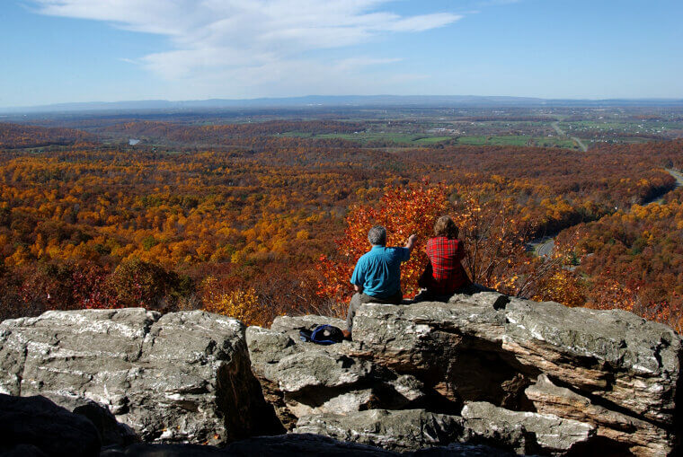 The Shenandoah Valley "Hush" Hut, West Virginia: Back to Basics
