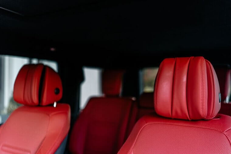 Retractable Headrests With Built-In Speakers