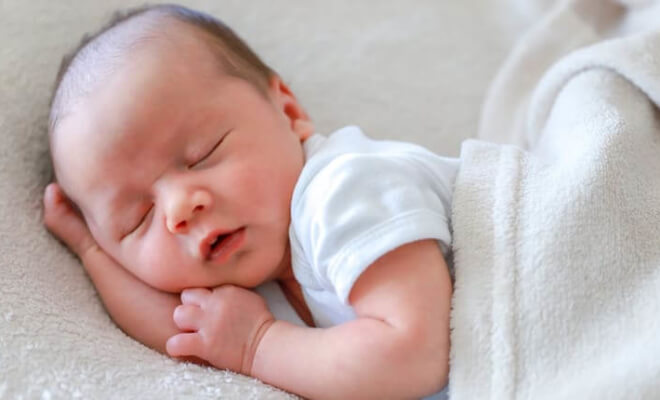 7 Mistakes New Parents Make With Newborn Sleep
