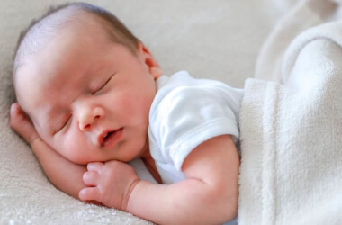 7 Mistakes New Parents Make With Newborn Sleep