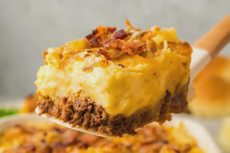 Cowboy Meatloaf Casserole