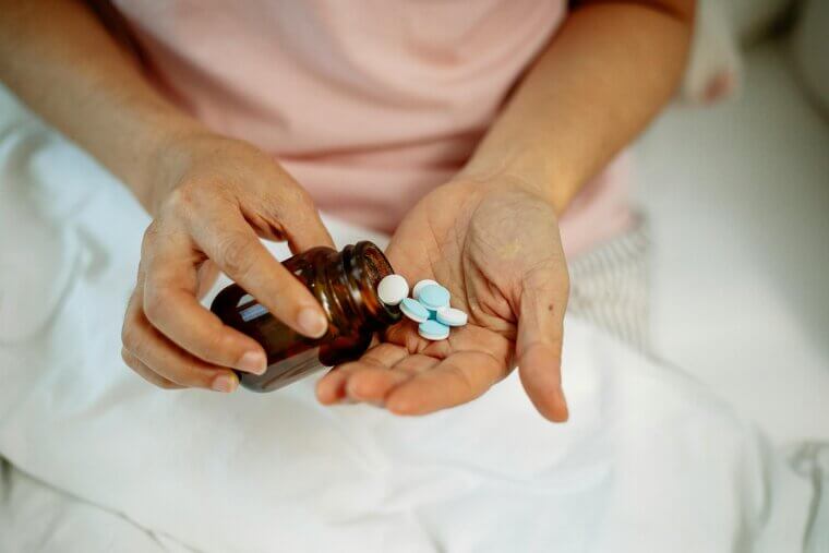 “Drugs Can Cure Alzheimer’s / Dementia. ”
