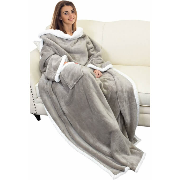 Sherpa Wearable Blanket - Cozy Comfort for TV Time - Don’t Miss the 32% Discount!