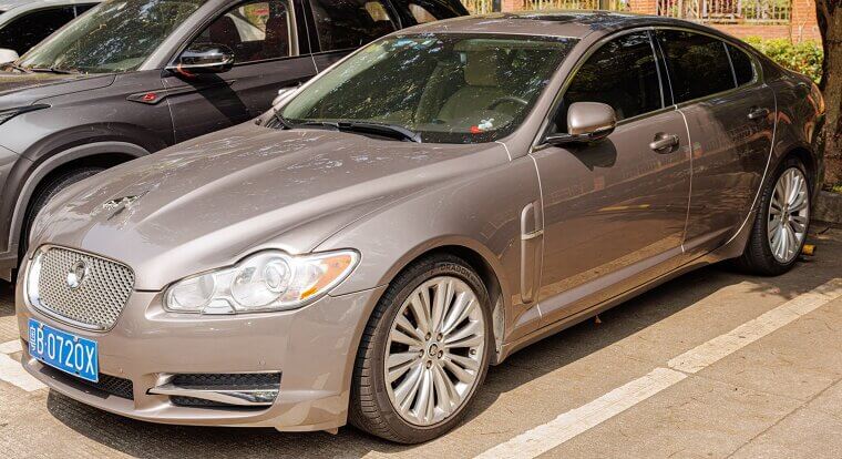 Jaguar XF (X250)