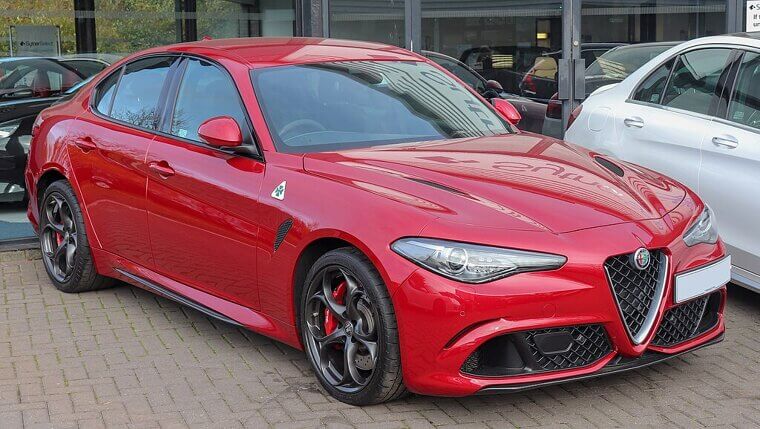 Alfa Romeo Giulia (2017–2019)