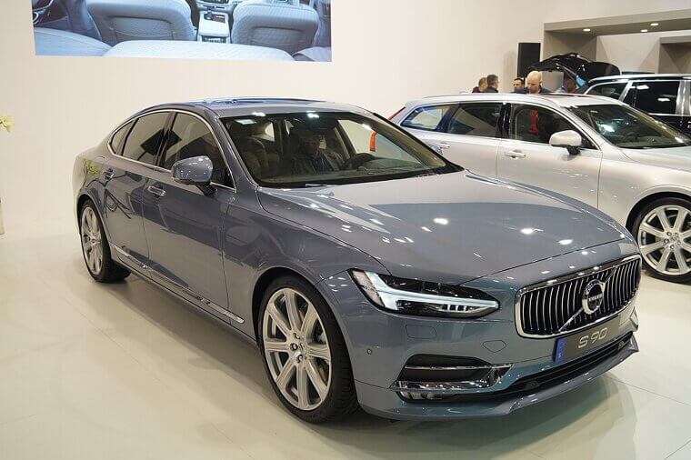 Volvo S90 (Early Models)