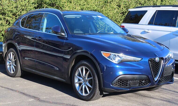 Alfa Romeo Stelvio (2018–2019)