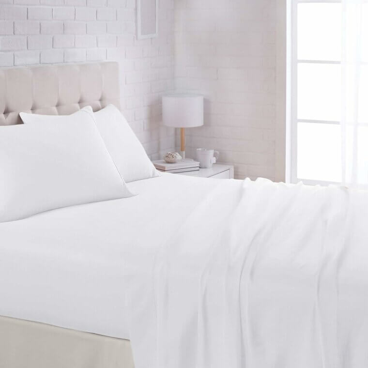 Experience Ultimate Comfort with Amazon Basics Bed Sheets - Soft & Wrinkle-Free! 