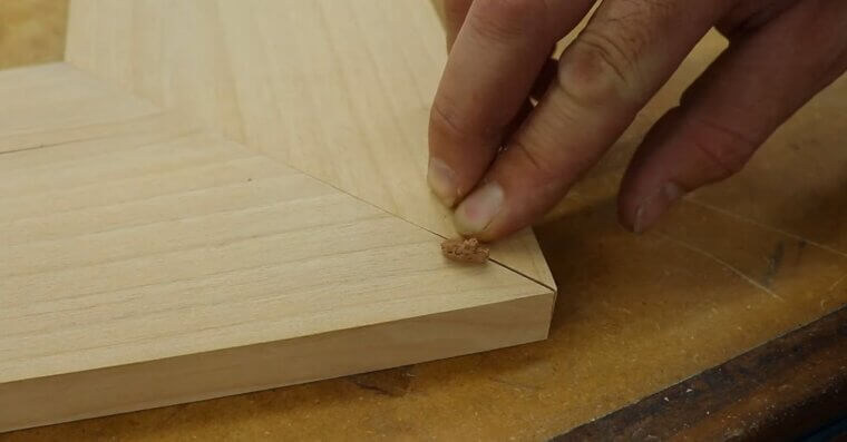 Mix Wood Glue and Sawdust for Wood Filler