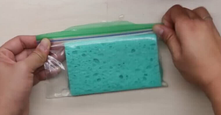 Freeze a Sponge for a DIY Ice Pack