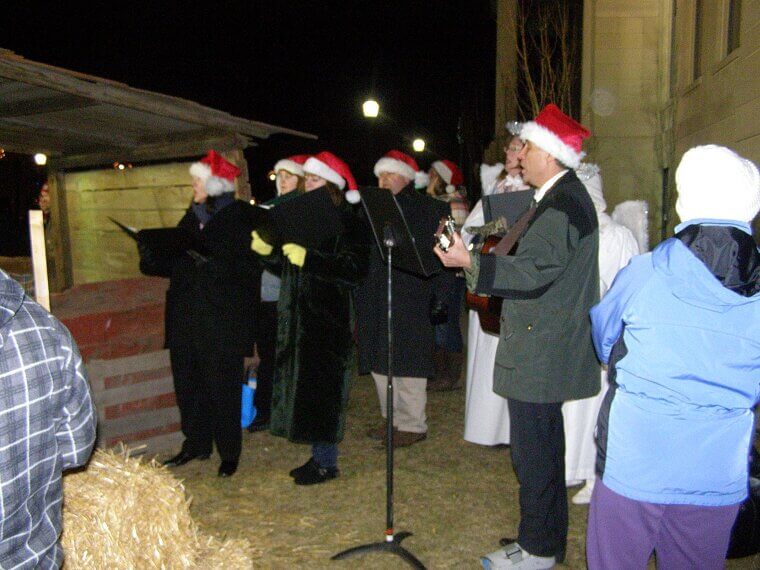 Neighbourhood Caroling