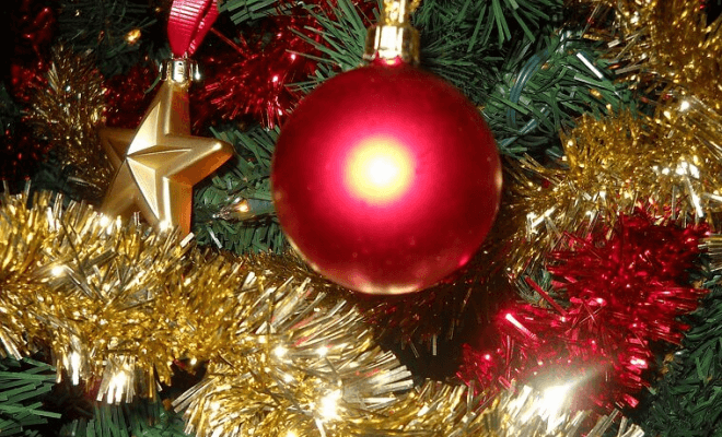 Forgotten Holiday Traditions From the 70s and 80s That Need a Comeback