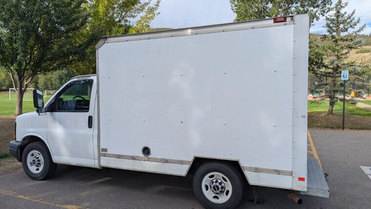 ​10’ GMC Box Truck: $11,500