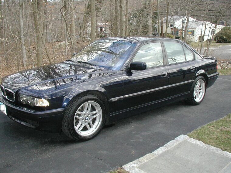 2001 BMW 7 Series