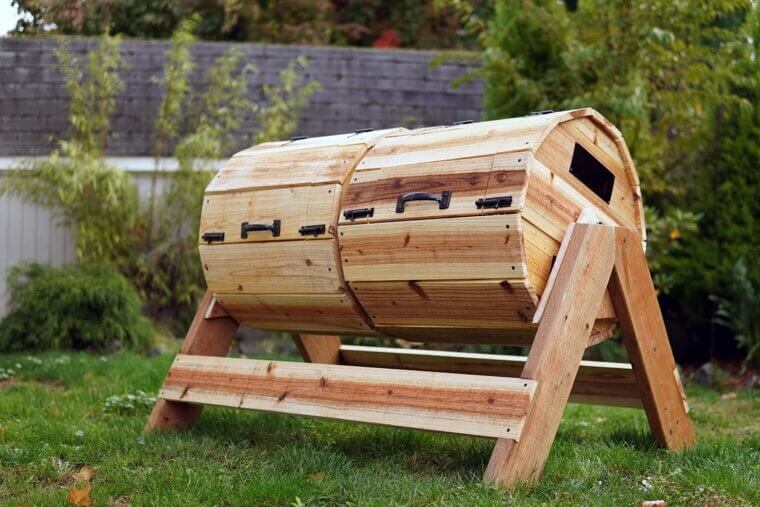 Build a Backyard Compost Tumbler