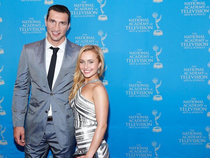 A Massive Height and Age Difference: Hayden Panettiere (19) and Wladimir Klitschko (33) - 13 Year Difference