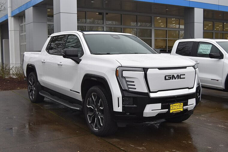 2025 GMC Sierra EV