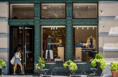 Massive USA Companies Closing Locations This Year