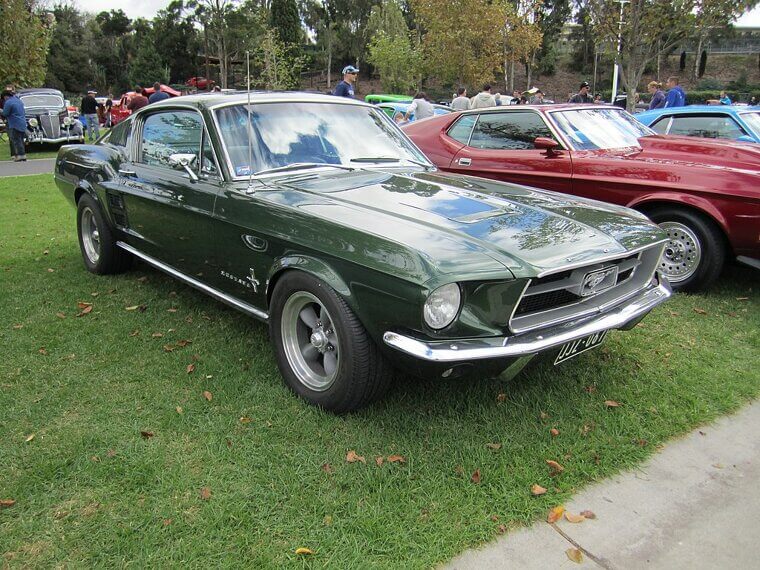 Ford Mustang Fastback (1965)