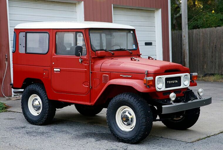 Toyota Land Cruiser FJ40 (1982)
