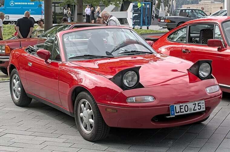 Mazda Miata (NA) (1990)