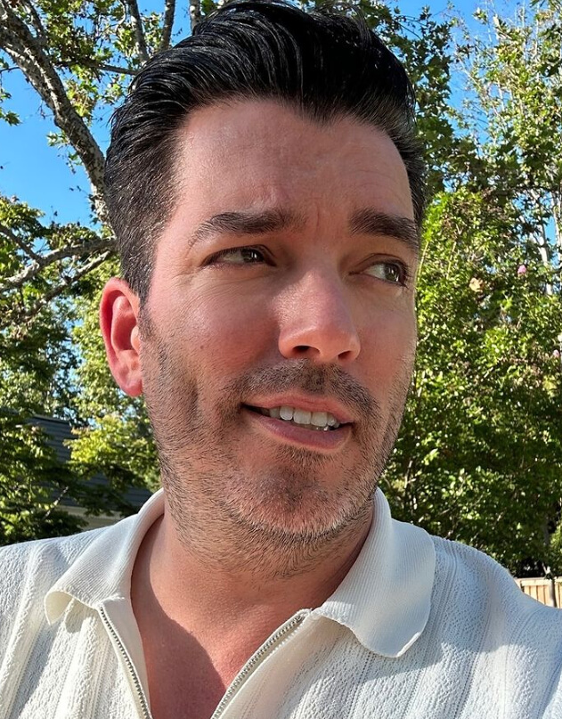 The RarelySeen Side of Jonathan Scott and the Property Brothers