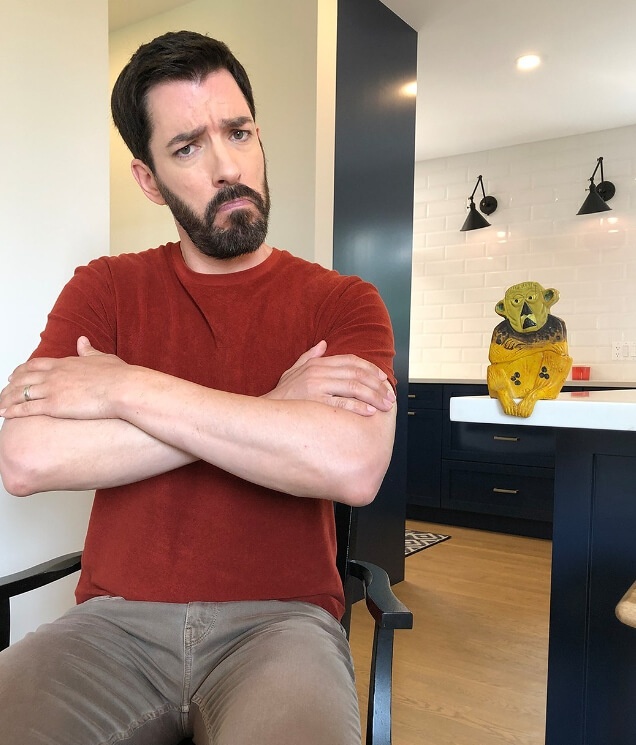 Drew Merely Acts as a Real Estate Agent on the Show