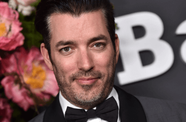 The Rarely-Seen Side of Jonathan Scott and the Property Brothers