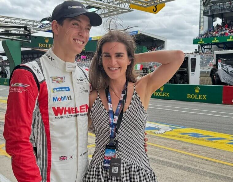 アレックス・トムソン(ジャック・エイトケンの妻