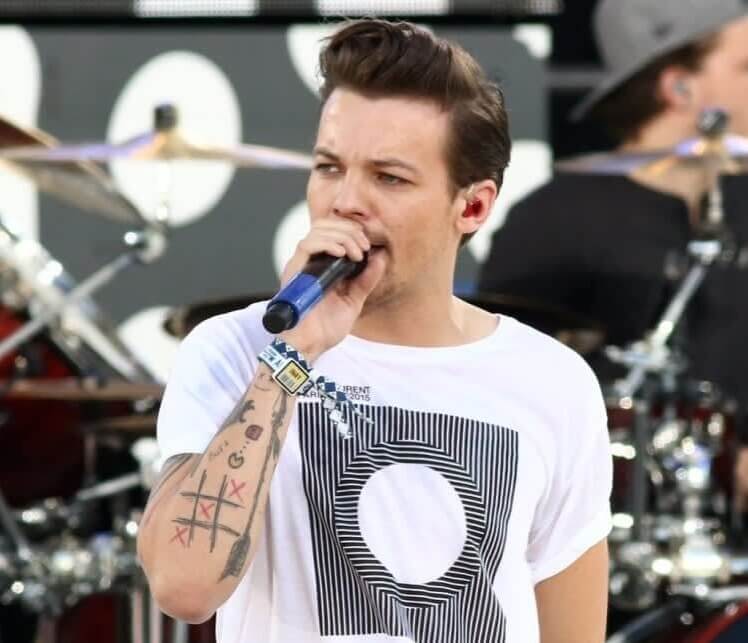 Louis Tomlinson's Tic-Tac-Toe Tattoo