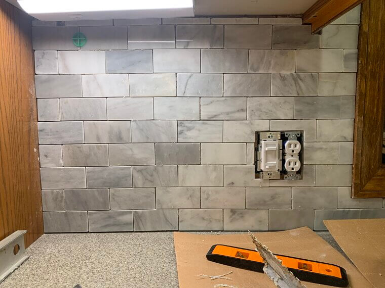 Laying a Tile Backsplash With Even Grout Joints