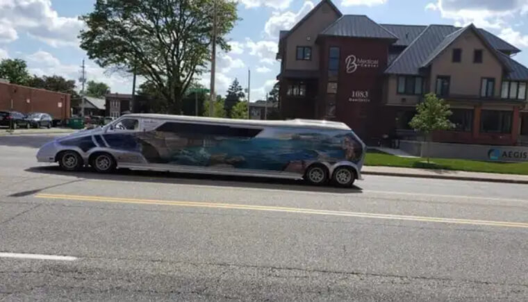 La limousine la plus étrange de toutes