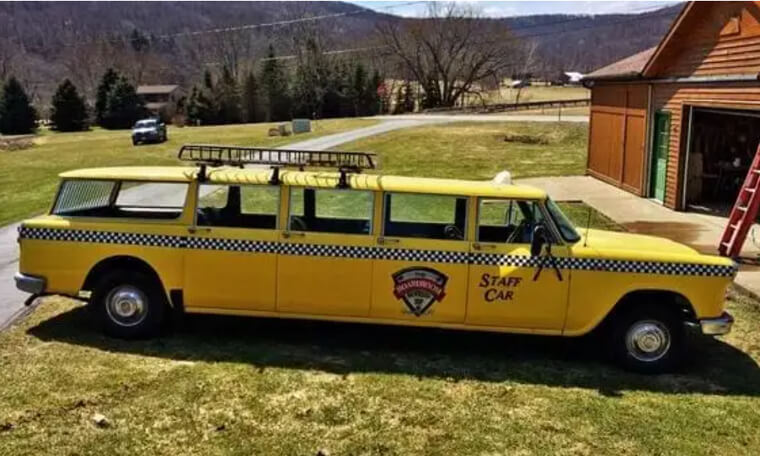 Une navette en limousine pour le travail