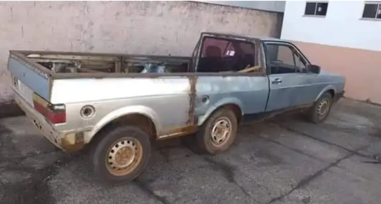 Une camionnette extra longue