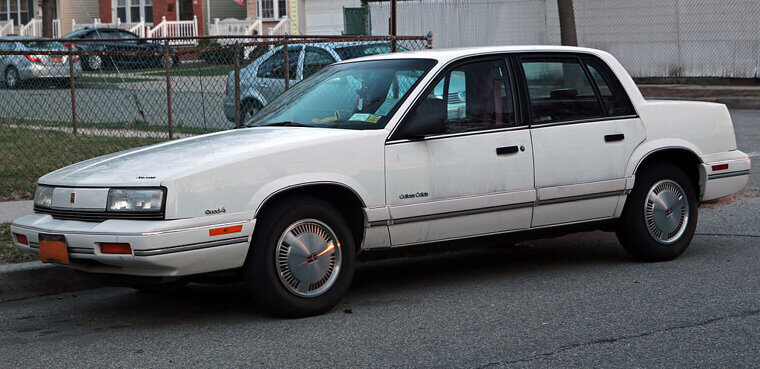 Oldsmobile Calais (1985–1991)