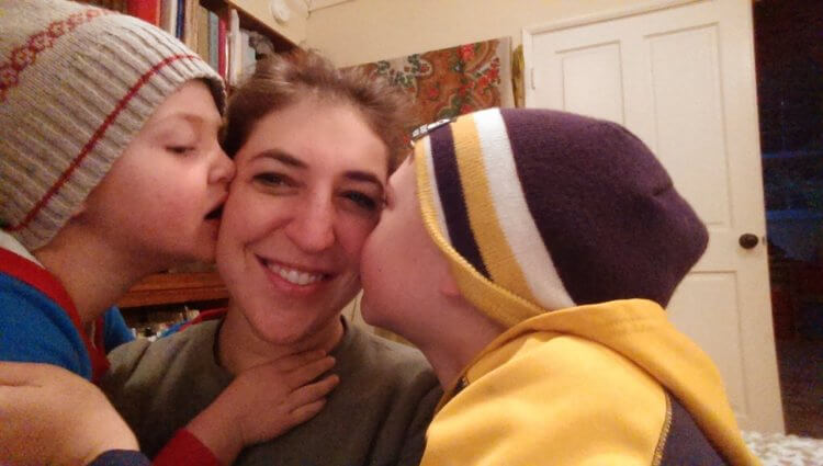 Mayim Bialik's Toddler Watched Her Give Birth