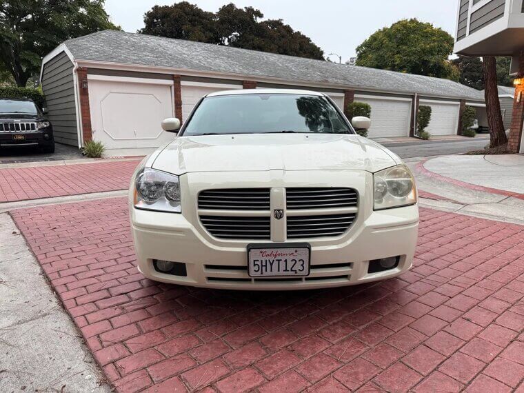 2005 Dodge Magnum SRT-8