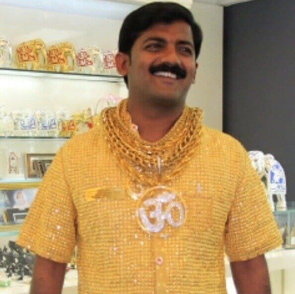 240.000 $ Camisa de oro