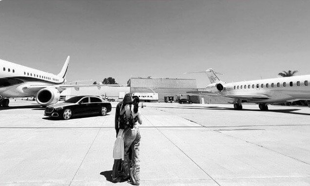 Los múltiples jets privados de Kylie Jenner