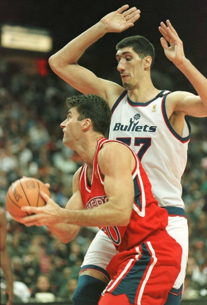 Gheorghe Muresan – 7’7″