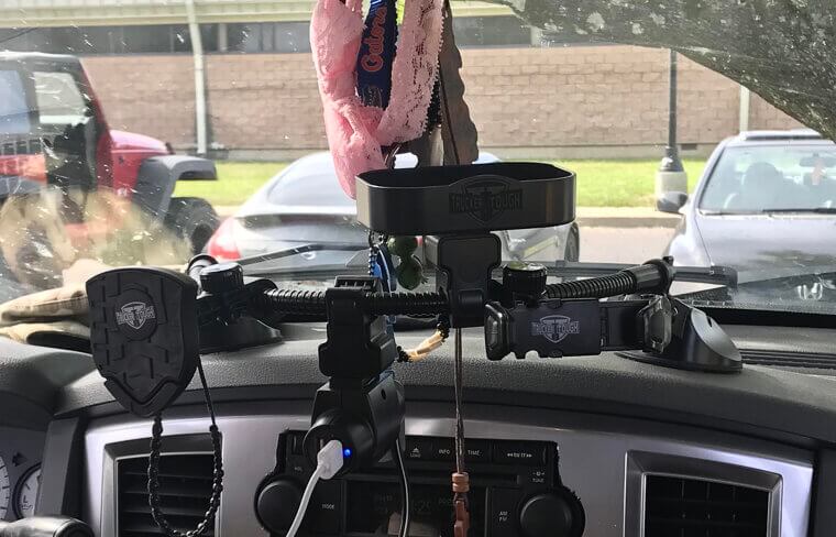 Dashboard-Mounted Gadgets