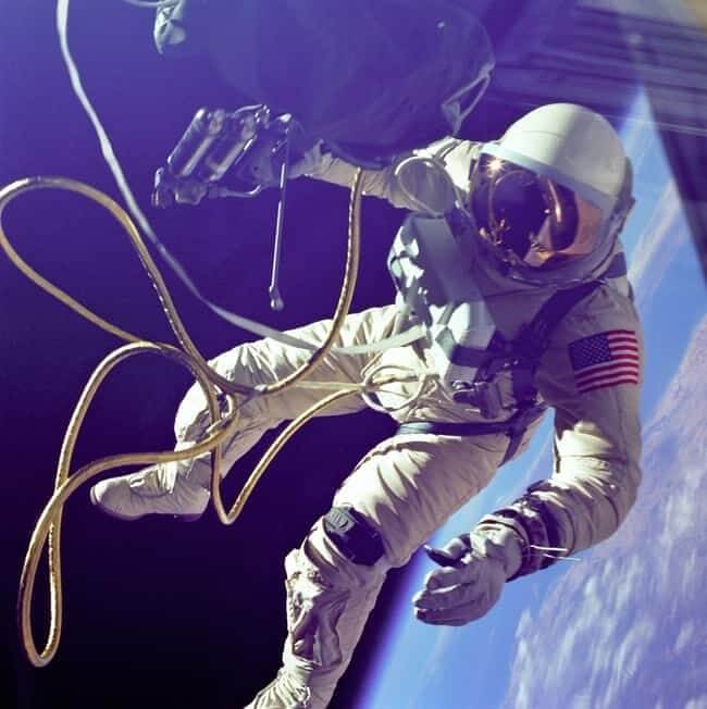 A Primeira Caminhada Espacial Americana Ocorreu Em 1965