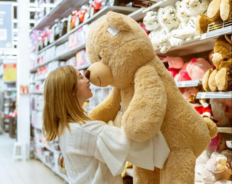 Water Signs Are Emotional Spenders