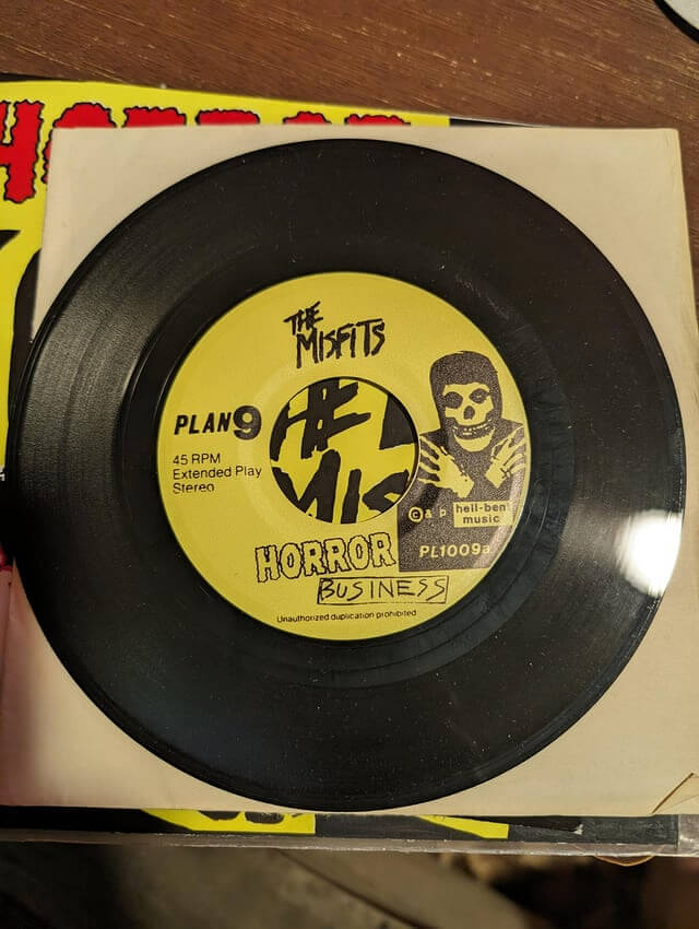 Misfits 'Horror Business' 1979 Yellow Vinyl - The Punk Rock Grail - $7,000