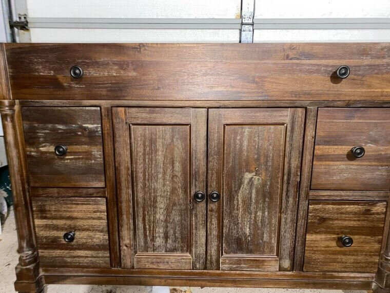 The Distressed Look Mess