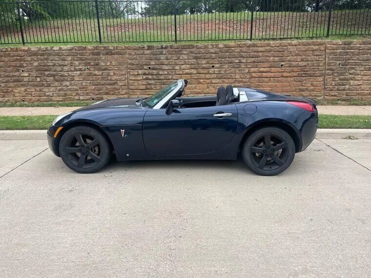 Pontiac Solstice
