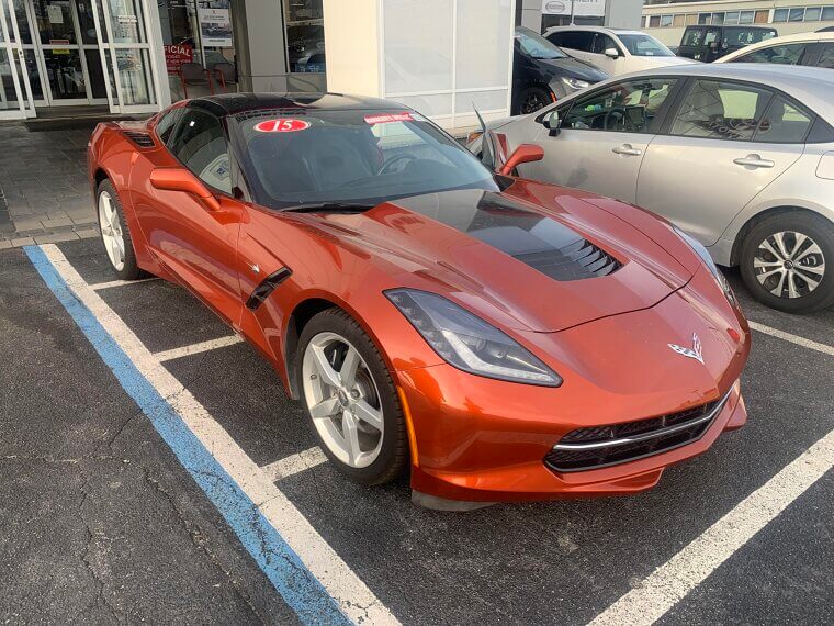 Chevrolet Corvette C7 Stingray (Base Model)