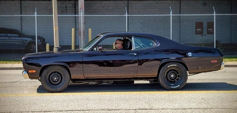 1974 Plymouth Duster (Slant-6)