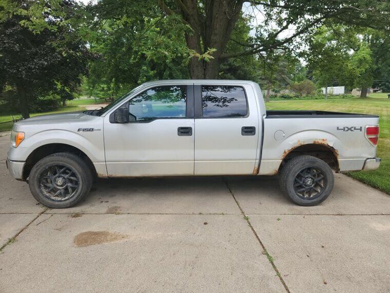 2009 Ford F-150 - $4,200